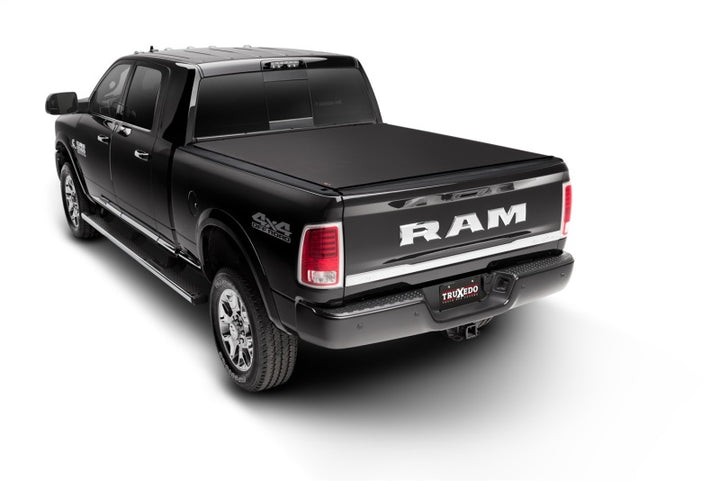 Truxedo 09-18 Ram 1500 & 19-20 Ram 1500 Classic 6ft 4in Pro X15 Bed Cover - Bull Strap