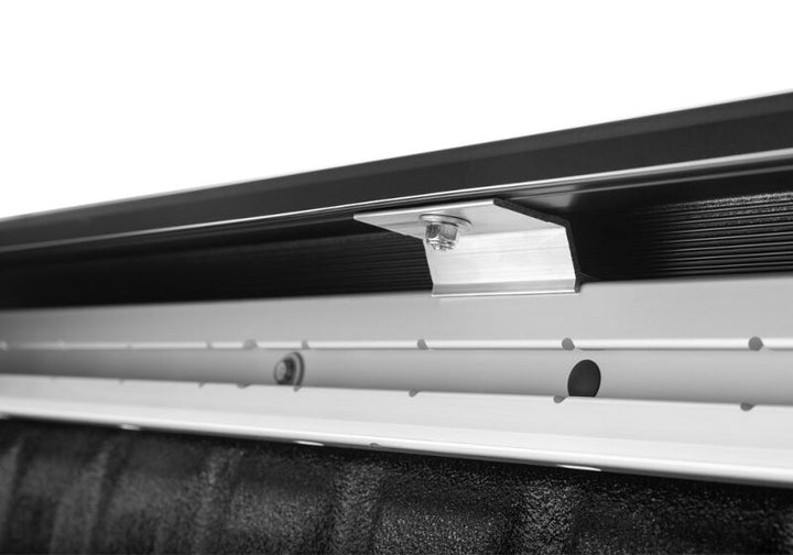 Truxedo 12-18 Ram 1500 w/RamBox & 19-20 Ram 1500 Classic w/RamBox 6ft 4in Lo Pro Bed Cover - Bull Strap