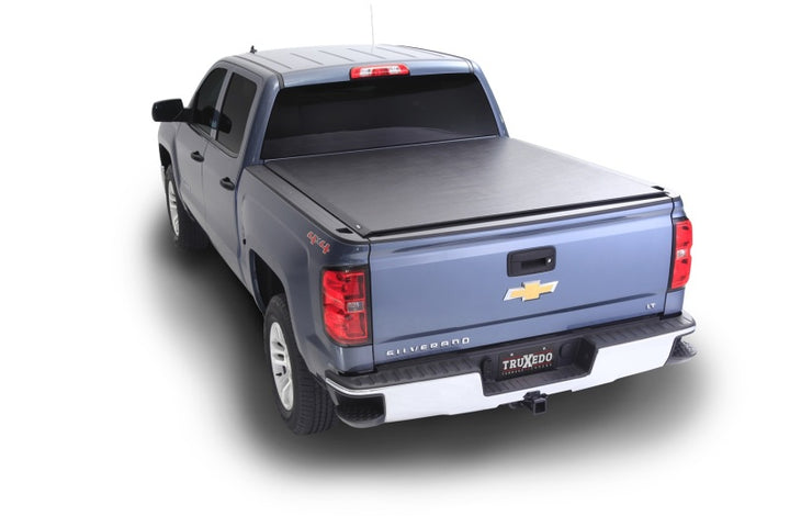 Truxedo 14-18 GMC Sierra & Chevrolet Silverado 1500 5ft 8in Lo Pro Bed Cover - Bull Strap