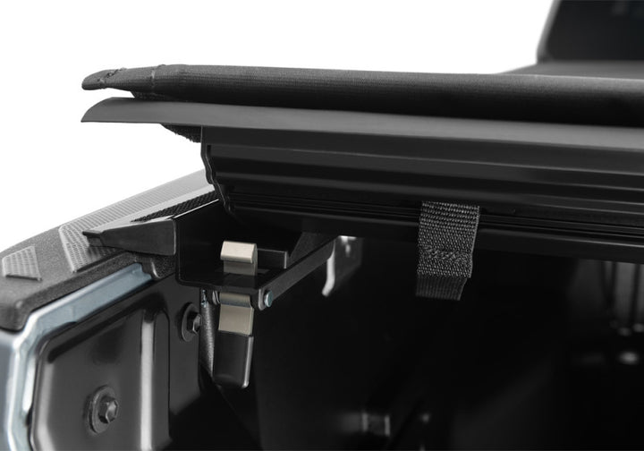 Truxedo 16-20 Toyota Tacoma 5ft Pro X15 Bed Cover - Bull Strap
