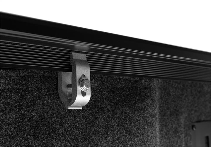 Truxedo 17-19 Ford F-250/F-350/F-450 Super Duty 6ft 6in Lo Pro Bed Cover - Bull Strap