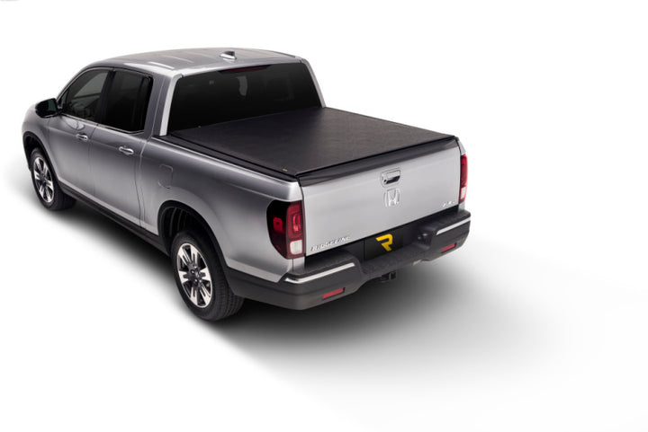 Truxedo 17-20 Honda Ridgeline 4ft 8in Lo Pro Bed Cover - Bull Strap