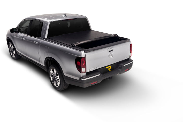 Truxedo 17-20 Honda Ridgeline 4ft 8in Lo Pro Bed Cover - Bull Strap