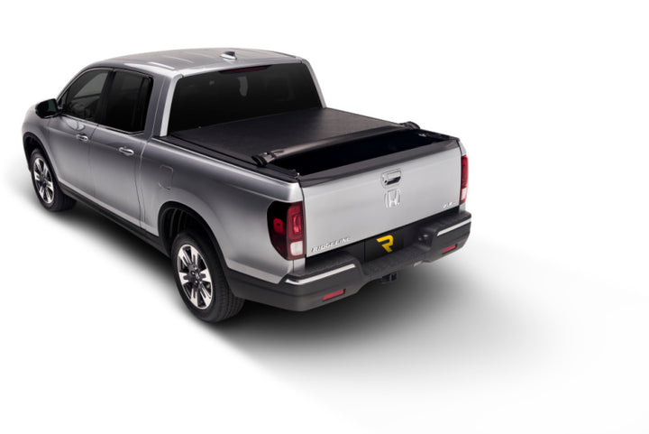Truxedo 17-20 Honda Ridgeline 4ft 8in Lo Pro Bed Cover - Bull Strap