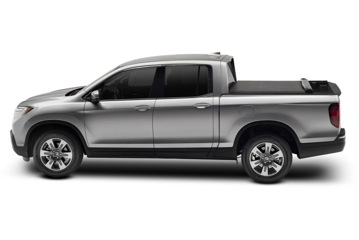Truxedo 17-20 Honda Ridgeline 4ft 8in Lo Pro Bed Cover - Bull Strap
