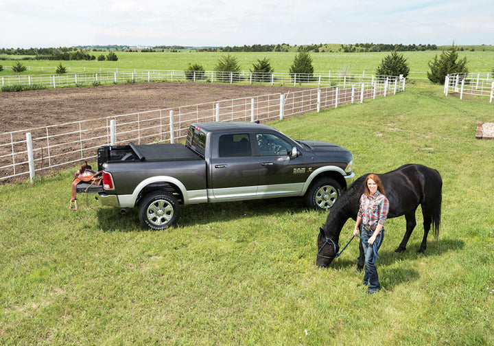 Truxedo 19-20 Ram 1500 (New Body) w/RamBox 5ft 7in TruXport Bed Cover - Bull Strap