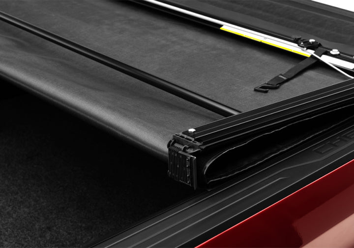 Truxedo 2020 GMC Sierra & Chevrolet Silverado 2500HD & 3500HD 6ft 9in Deuce Bed Cover - Bull Strap