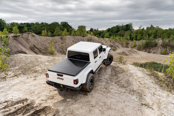 Truxedo 2020 Jeep Gladiator 5ft Lo Pro Bed Cover - Bull Strap