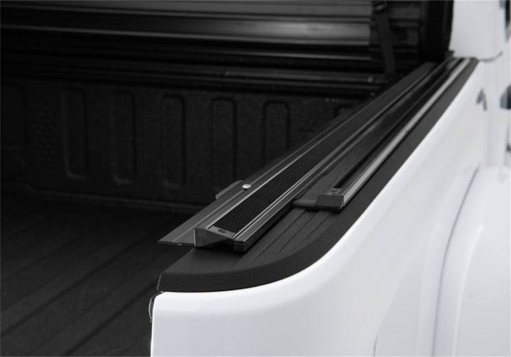 Truxedo 2020 Jeep Gladiator 5ft Sentry CT Bed Cover - Bull Strap