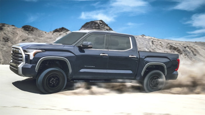 Tuff Country 2022+ Toyota Tundra 2023 Sequoia 3in Lift Kit 3in Front / 1.5in Rear - Bull Strap