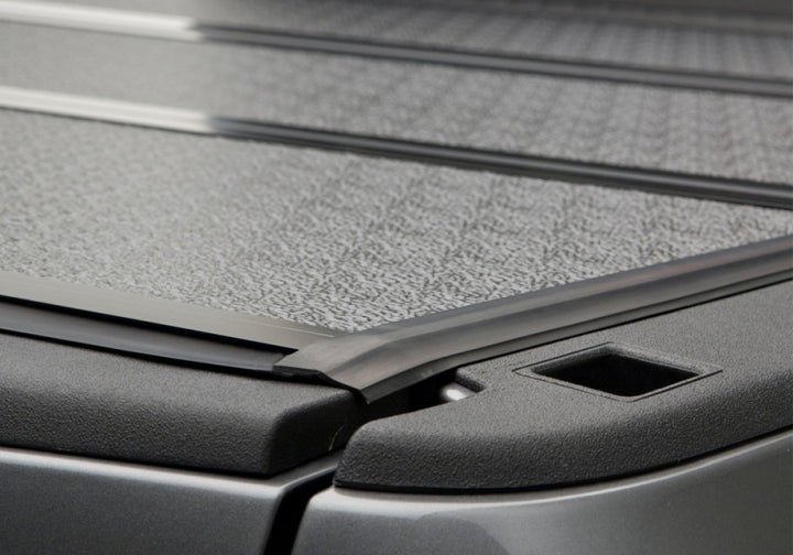 UnderCover 02-18 Dodge Ram 1500 (w/o Rambox) (19-20 Classic) 6.4ft Flex Bed Cover - Bull Strap