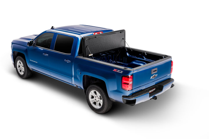 UnderCover 19-20 Chevy Silverado 1500 (w/ or w/o MPT) 5.8ft Flex Bed Cover - Bull Strap
