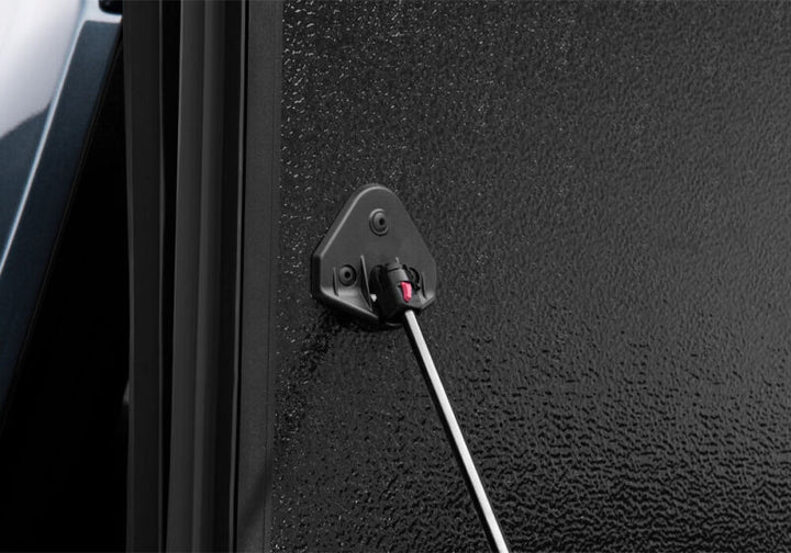 UnderCover 2020 Chevy Silverado 2500/3500 6.9ft Armor Flex Bed Cover - Bull Strap