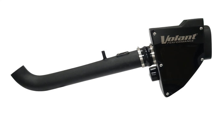 Volant 05-07 Nissan Xterra 4.0L V6 Pro5 Closed Box Air Intake System - Bull Strap