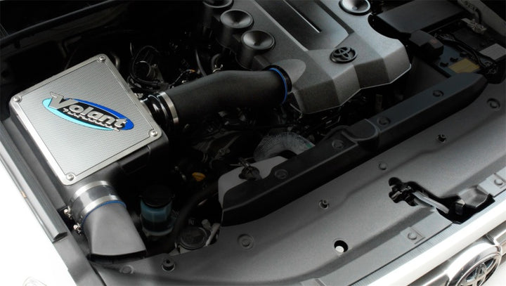 Volant 11-18 Toyota FJ Cruiser / 11-20 4Runner 4.0L V6 Pro5 Closed Box Air Intake System - Bull Strap