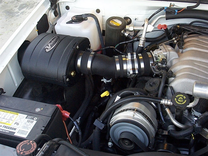 Volant 96-00 Chevrolet C2500 7.4 V8 Pro5 Closed Box Air Intake System - Bull Strap