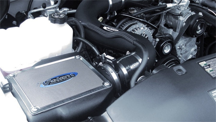 Volant 99-06 Chevrolet Silverado/ Tahoe | GMC Sierra 4.3L V6 Pro5 Closed Box Air Intake System - Bull Strap
