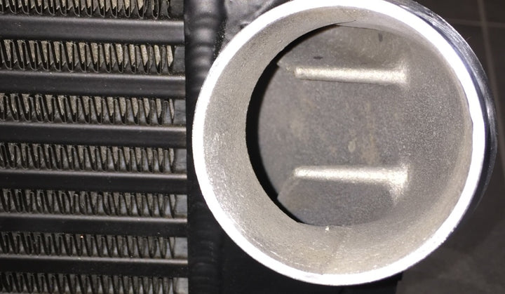 Wagner Tuning 13-16 BMW 518d F10/11 Performance Intercooler - Bull Strap