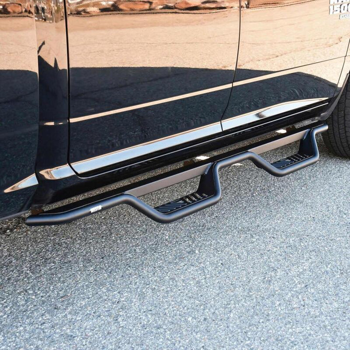 Westin 19-23 RAM 1500 Classic Crew Cab  Outlaw Drop Nerf Step Bars - Bull Strap