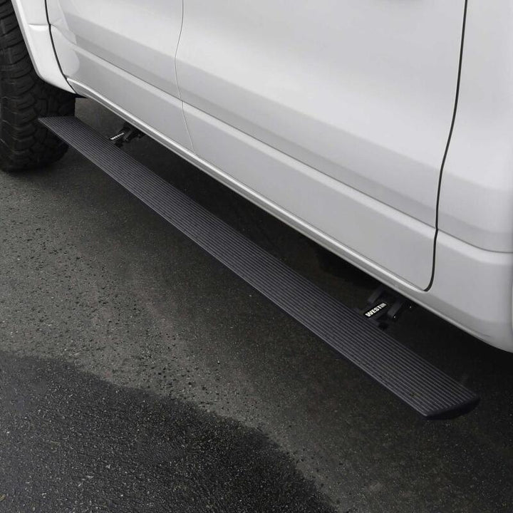 Westin 19-23 RAM 1500 Crew Cab (Excl. 2019+ 1500 Clsc.) Pro-e Running Boards - Tex. Blk - Bull Strap
