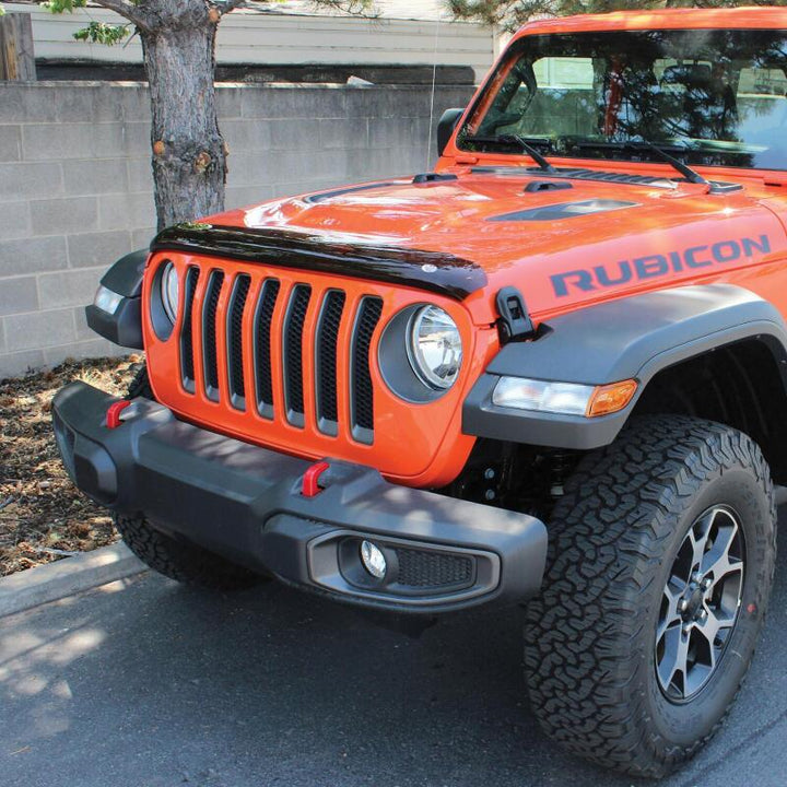 Westin 2018 Jeep Wrangler JL Wade Platinum Bug Shield - Smoke - Bull Strap