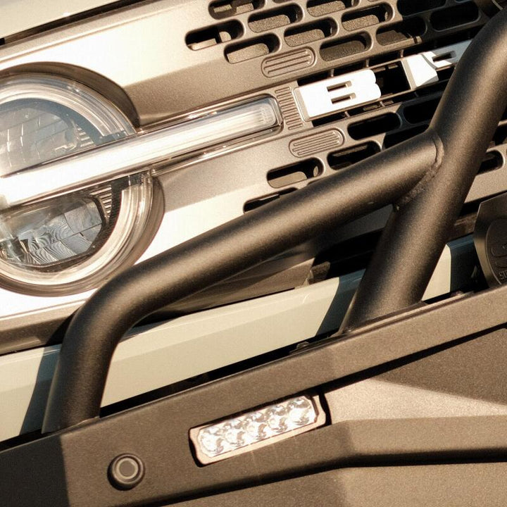 Westin 21-23 Bronco (Excl. Sport) XTS Round Bull Bar - Tex. Blk - Bull Strap
