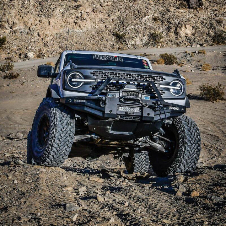 Westin 21-23 Ford Bronco(w/sensors excl. Bronco Sport) XTS Bumper - Textured Black - Bull Strap