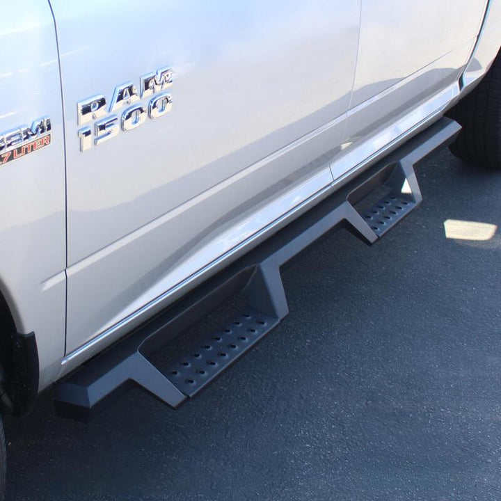 Westin/HDX 09-18 Dodge/Ram 1500 Crew Cab / 25/3500 Crew Drop Nerf Step Bars - Textured Black - Bull Strap
