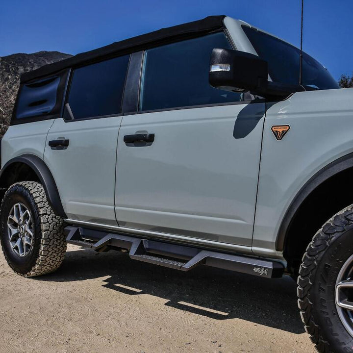 Westin/HDX 2021+ Ford Bronco Drop Nerf Step Bars - Textured Black - Bull Strap