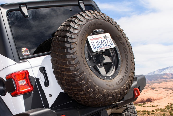 ARB Kit Rego Plate Kit Suit Jl Incl Brkt & Light - Bull Strap