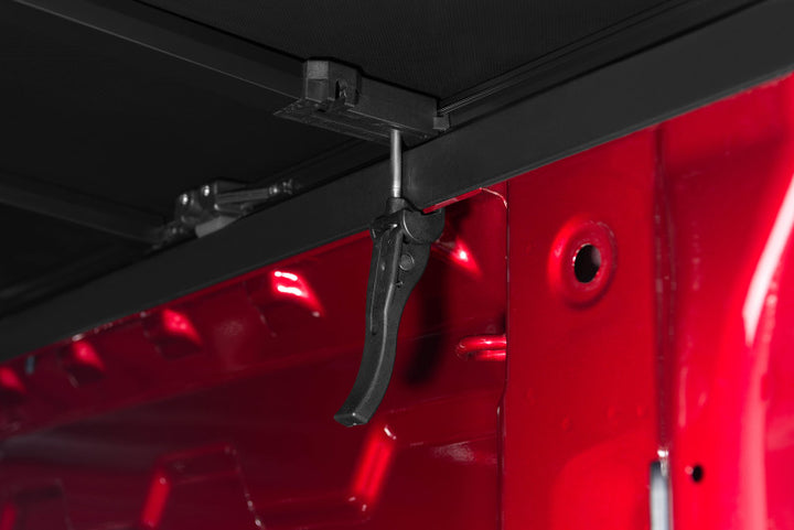 Tonno Pro 93-11 Ford Ranger 6ft Styleside Tonno Fold Tri-Fold Tonneau Cover - Bull Strap