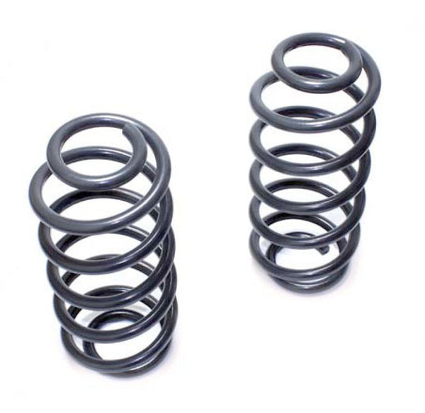 MaxTrac 14-16 GM C/K1500 2WD/4WD Extended/Crew Cab w/Cast Steel Susp. 2in Front Lowering Coils - Bull Strap