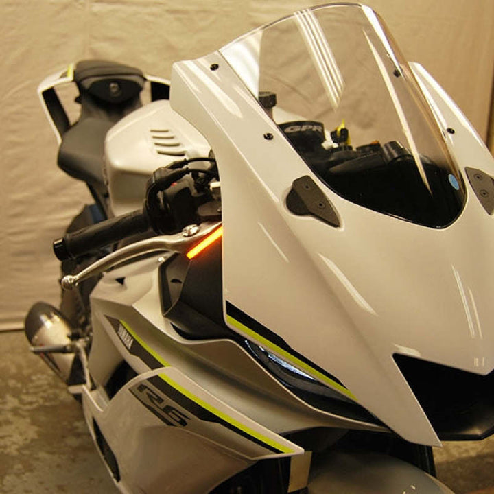 New Rage Cycles 17+ Yamaha YZF-R6 Front Turn Signals - Bull Strap