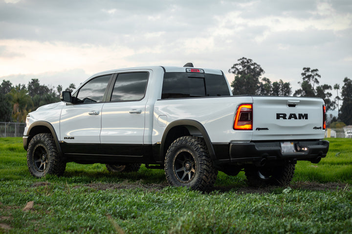 ICON 2019+ Ram 1500 2/4WD .75-2.5in Stage 2 Suspension System - Bull Strap