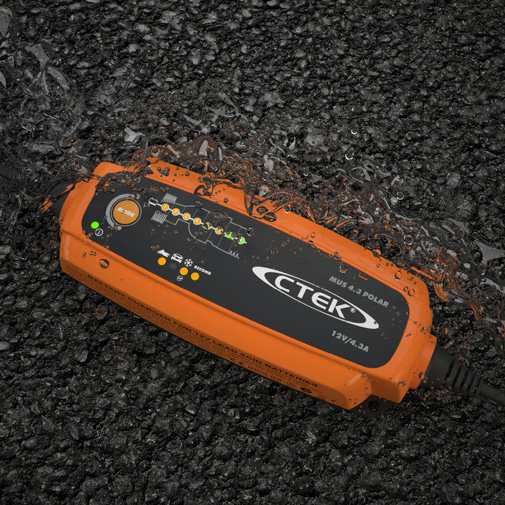 CTEK Battery Charger - MUS 4.3 Polar - 12V - Bull Strap