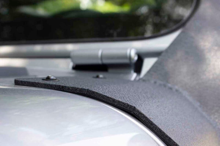 Fishbone Offroad 2018+ Jeep Wrangler JL Windshield Light Bracket - Bull Strap
