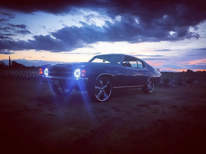 Oracle Pre-Installed Lights 7 IN. Sealed Beam - White Halo - Bull Strap