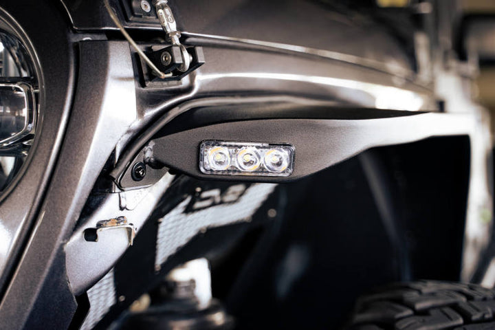 DV8 Offroad 18-23 Jeep Wrangler JL Slim Fender Flares - Bull Strap
