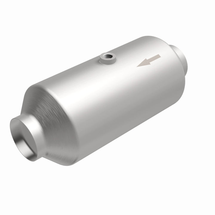 Magnaflow 3.00in. C/C 6in. spun body Universal Converter - Bull Strap