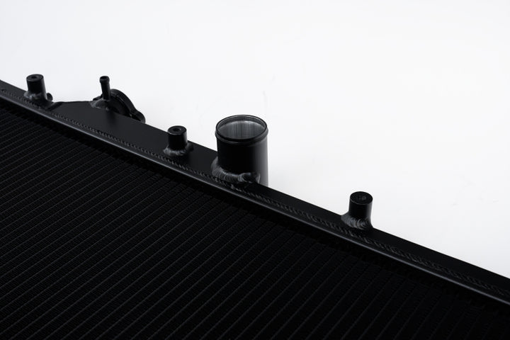 CSF 08-15 Subaru Impreza WRX/STI 1-Row 31mm High-Performance Aluminum Radiator - Black - Bull Strap
