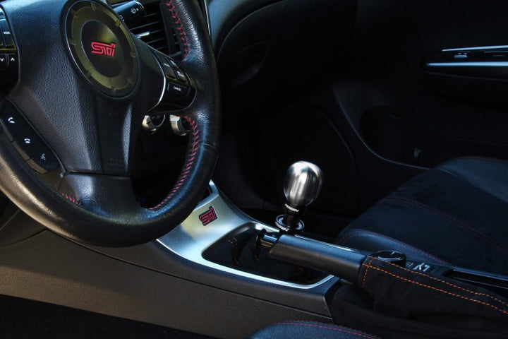 PERRIN 04-21 Subaru STI 6spd (Manual) SS Shift Knob - Barrel Style - Bull Strap