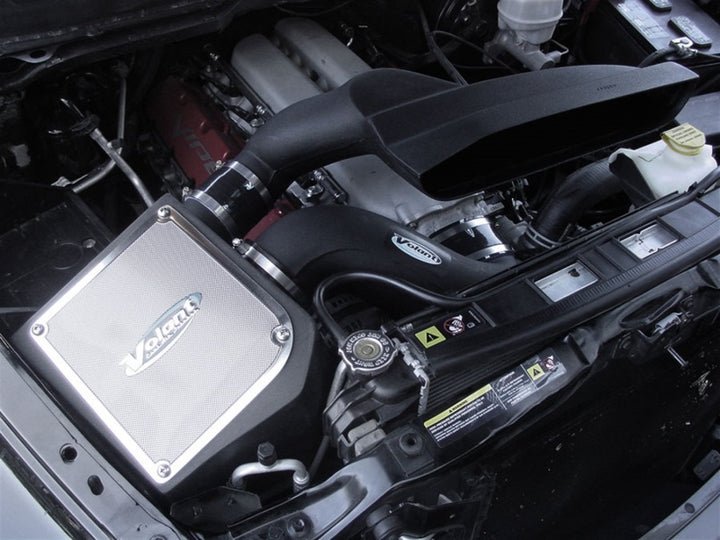 Volant 04-06 Dodge Ram 1500 8.3 V10 Pro5 Closed Box Air Intake System - Bull Strap