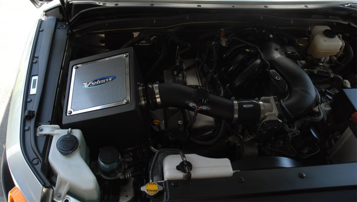 Volant 06-09 Toyota FJ Cruiser 4.0 V6 Pro5 Closed Box Air Intake System - Bull Strap