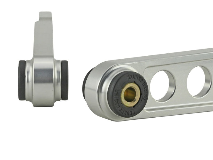 Skunk2 02-06 Honda Element/02-06 Acura RSX Clear Anodized Rear Lower Control Arm (Incl. Socket Tool) - Bull Strap