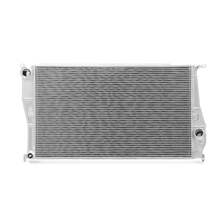 Mishimoto 2006-2013 BMW 335i/135i (Manual) Performance Aluminum Radiator - Bull Strap