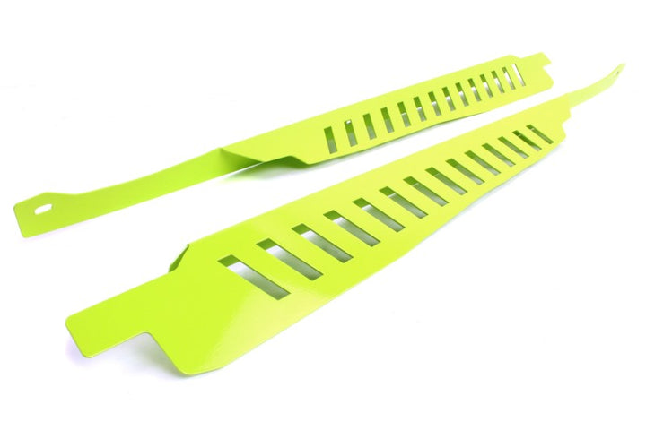 PERRIN 08-14 Subaru WRX/STI / 08-11 Impreza Fender Shroud Set - Neon Yellow - Bull Strap