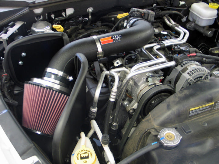 K&N 05-06 Dodge Dakota V8-4.7L Performance Intake Kit - Bull Strap