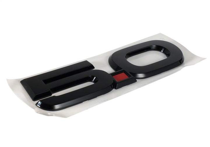 Ford Racing 15-17 Ford Mustang 5.0L Fender Emblem Black - Bull Strap
