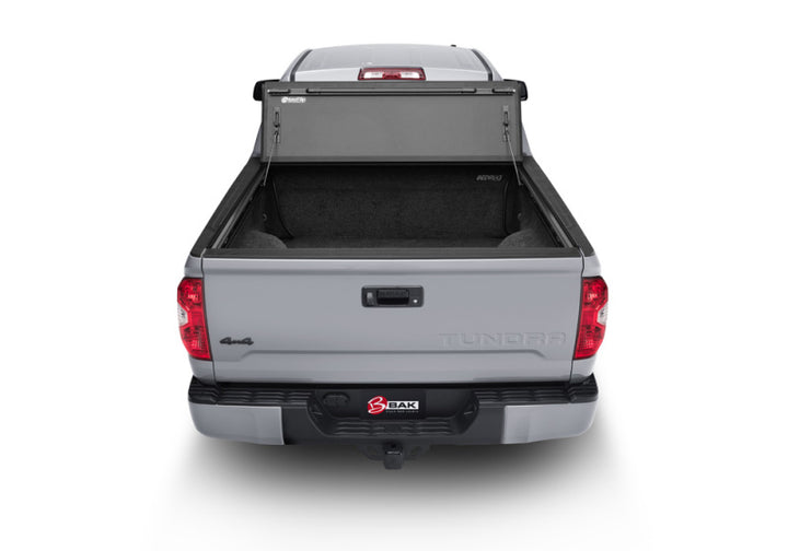 BAK 07-20 Toyota Tundra 5ft 6in Bed BAKFlip MX4 Matte Finish - Bull Strap