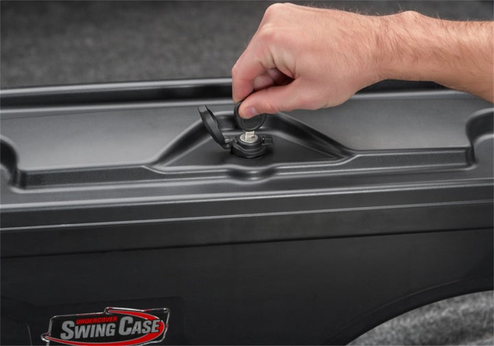 UnderCover 15-20 Ford F-150 Drivers Side SwingH1128-H1157 Case - Black Smooth - Bull Strap
